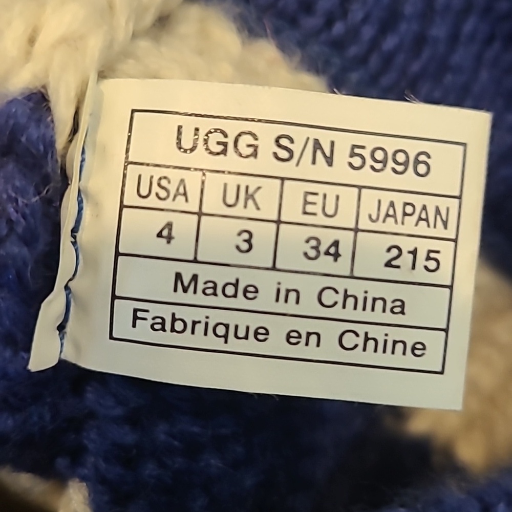Uggs sweater boots women's size 4 - Picture 9 of 9